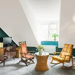 فندق مبيت وإفطار The Secret Garden Boutique