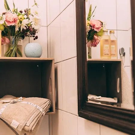 Bed & Breakfast The Secret Garden Boutique *